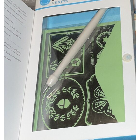 Martha Stewart  Dry Embossing 10 Piece Starter Kit NOB (C20) Crafts - Picture 10 of 11